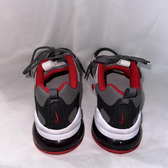 Nike Air Max 270 React shoes - Picture 4 of 5